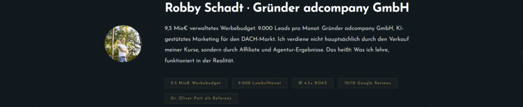 Gründer von die 1,- € Strategie.